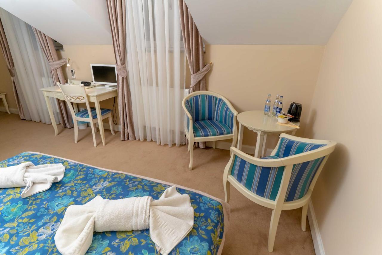 Resovia Residence Hotel*** Ряшів Екстер'єр фото